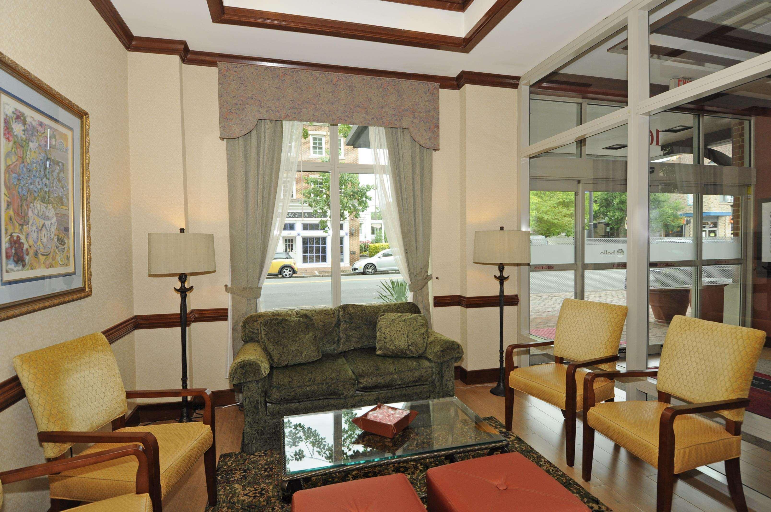 Hampton Inn Alexandria/Old Town Ngoại thất bức ảnh