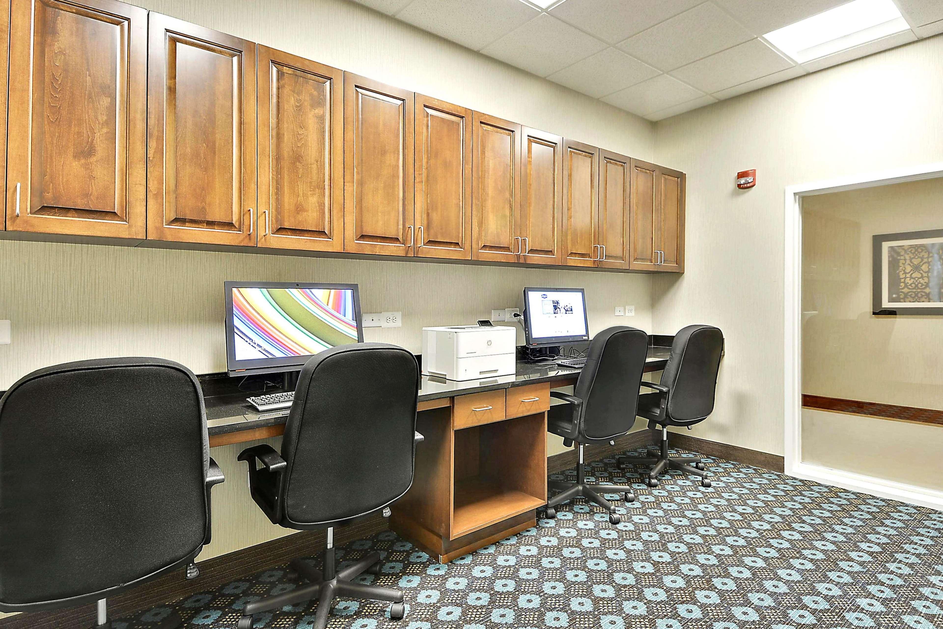 Hampton Inn Alexandria/Old Town Ngoại thất bức ảnh