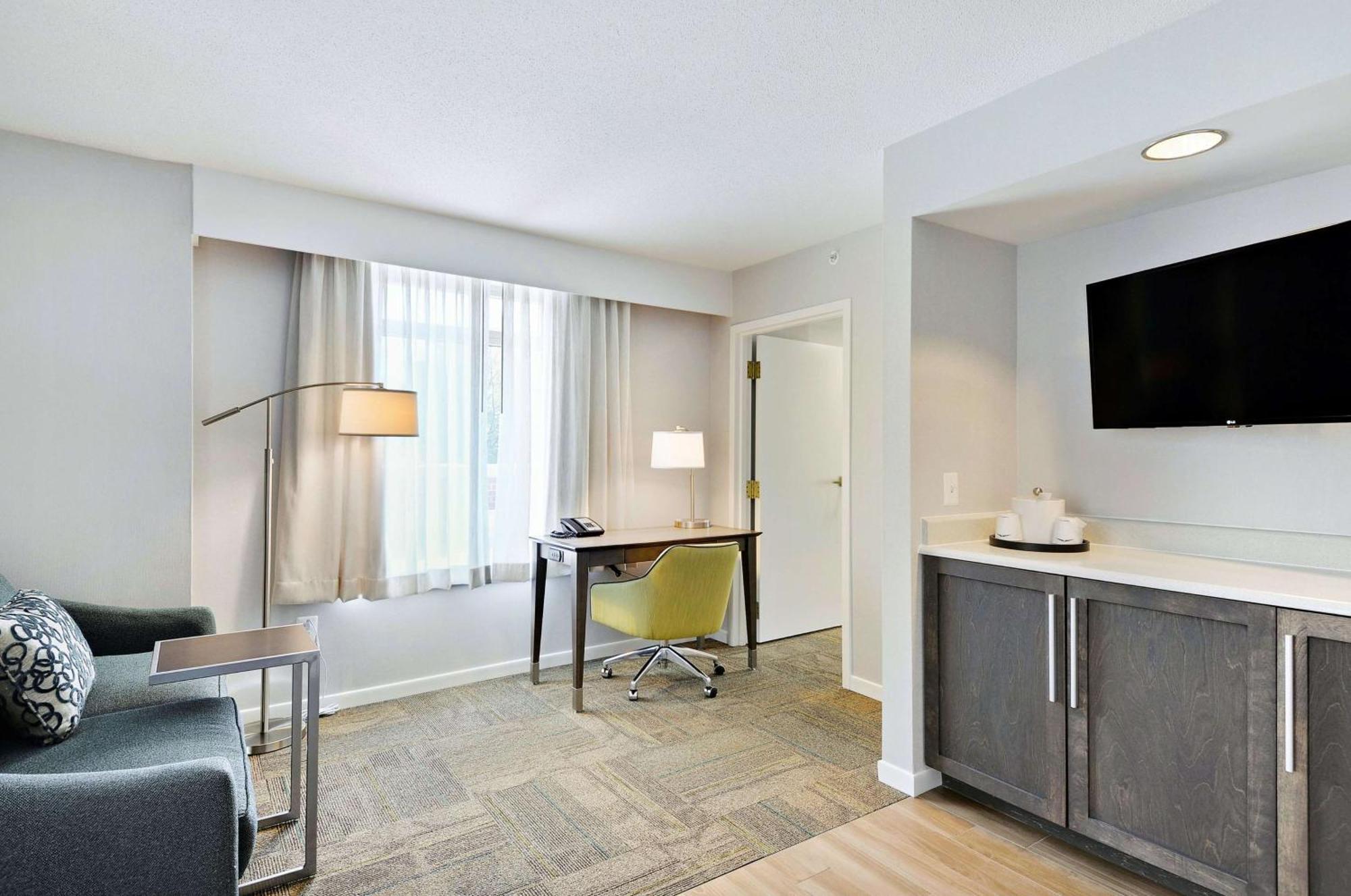 Hampton Inn Alexandria/Old Town Ngoại thất bức ảnh