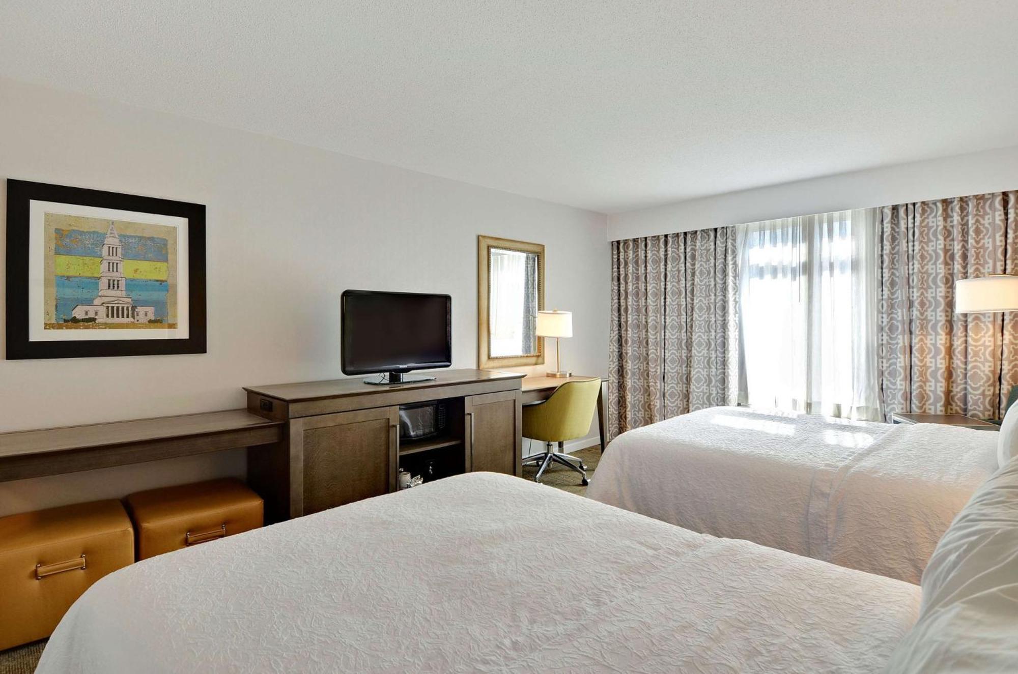 Hampton Inn Alexandria/Old Town Ngoại thất bức ảnh